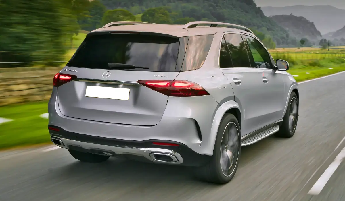 Mercedes-Benz - GLE 400d 4MATIC LWB - Luxury SUV Car Rentals - Preowned SUV Car - Exclusive Concierge Club.webp